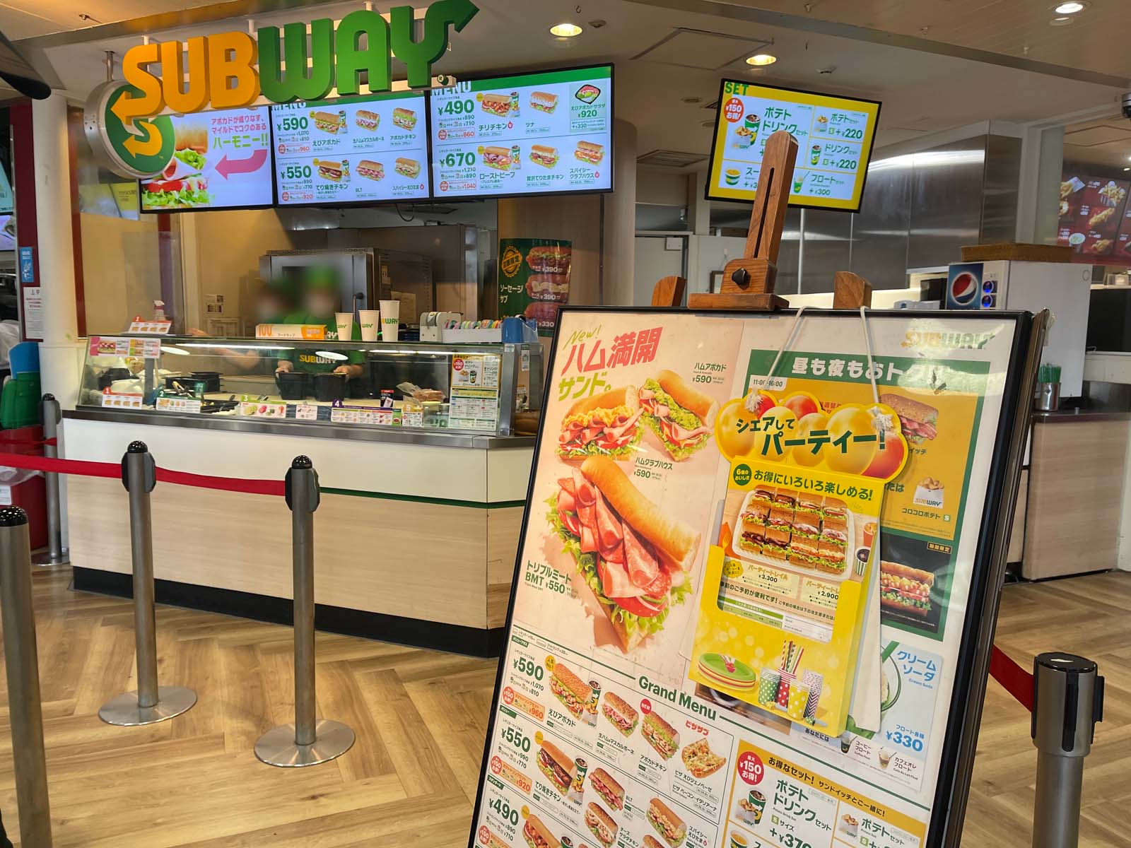 SUBWAY(サブウェイ)で朝サブのたまごサンドと、アボカドチキンサンド食べたよ！