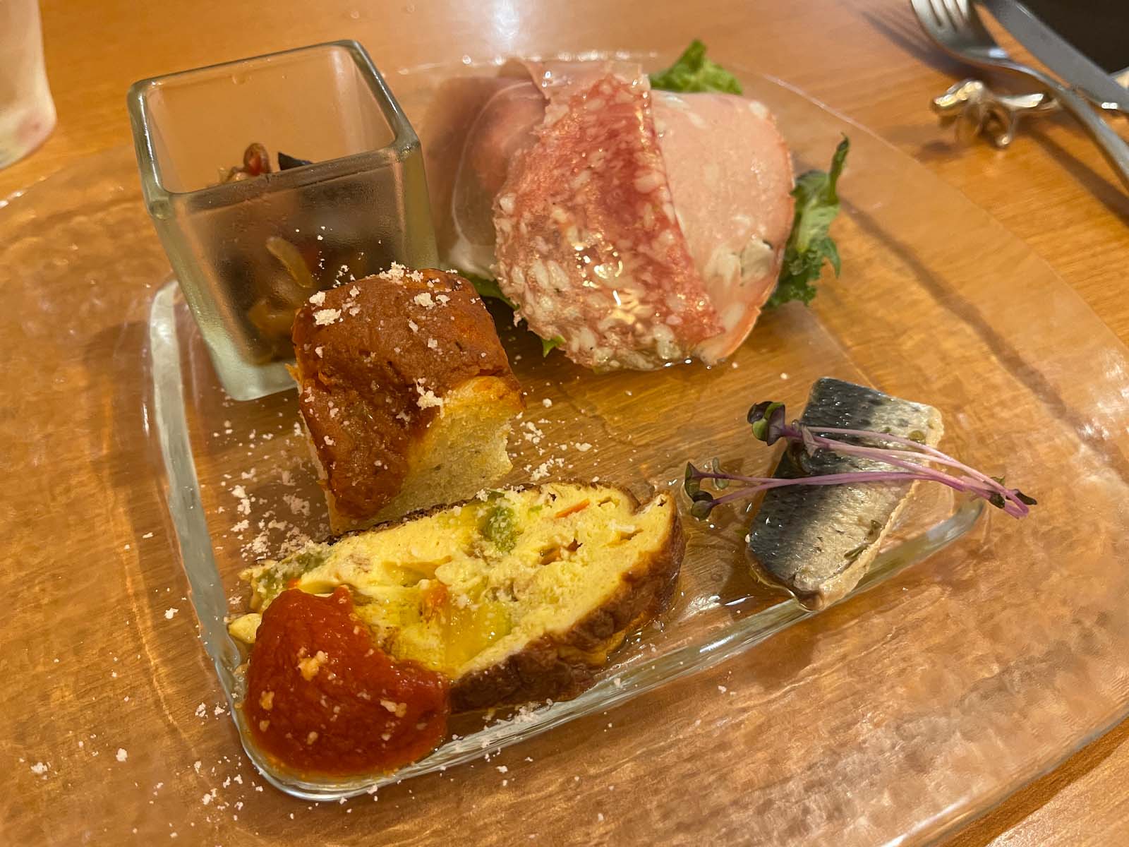 Trattoria NOTO(トラットリア ノート) でしらすとキャベツのパスタ、ラグーパスタ食べた！／横浜・元町