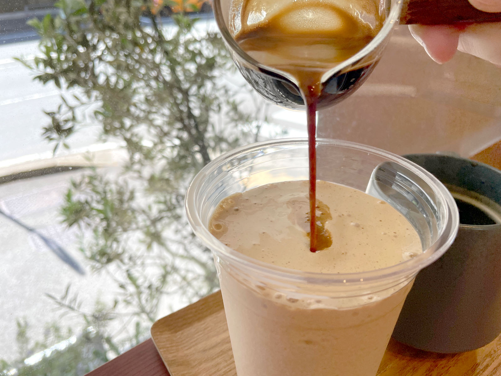 COFFEE ROASTERY MEGUROでアメリカーノ、シャバーニ"大人のエスプレッソ"飲んだ／横浜・元町