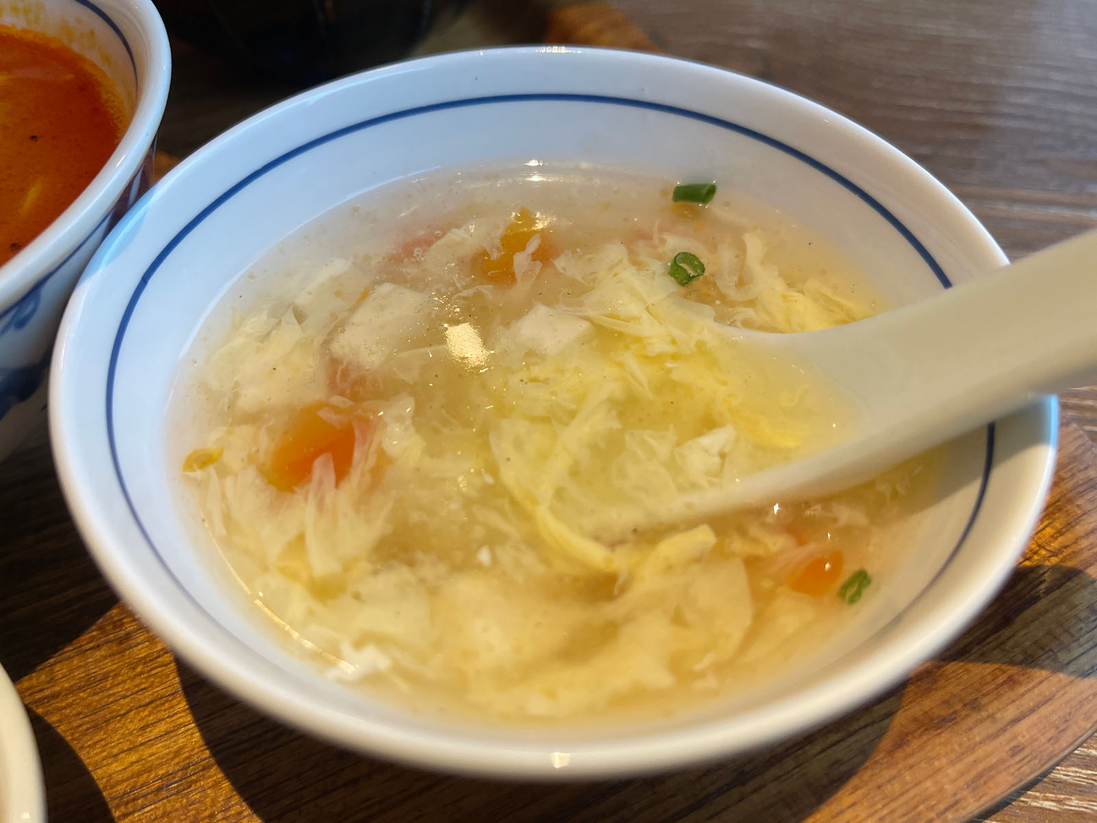 陳麻婆豆腐で担々麺・麻婆豆腐ハーフセット、酢豚セット食べた！横浜ラクシスフロント店