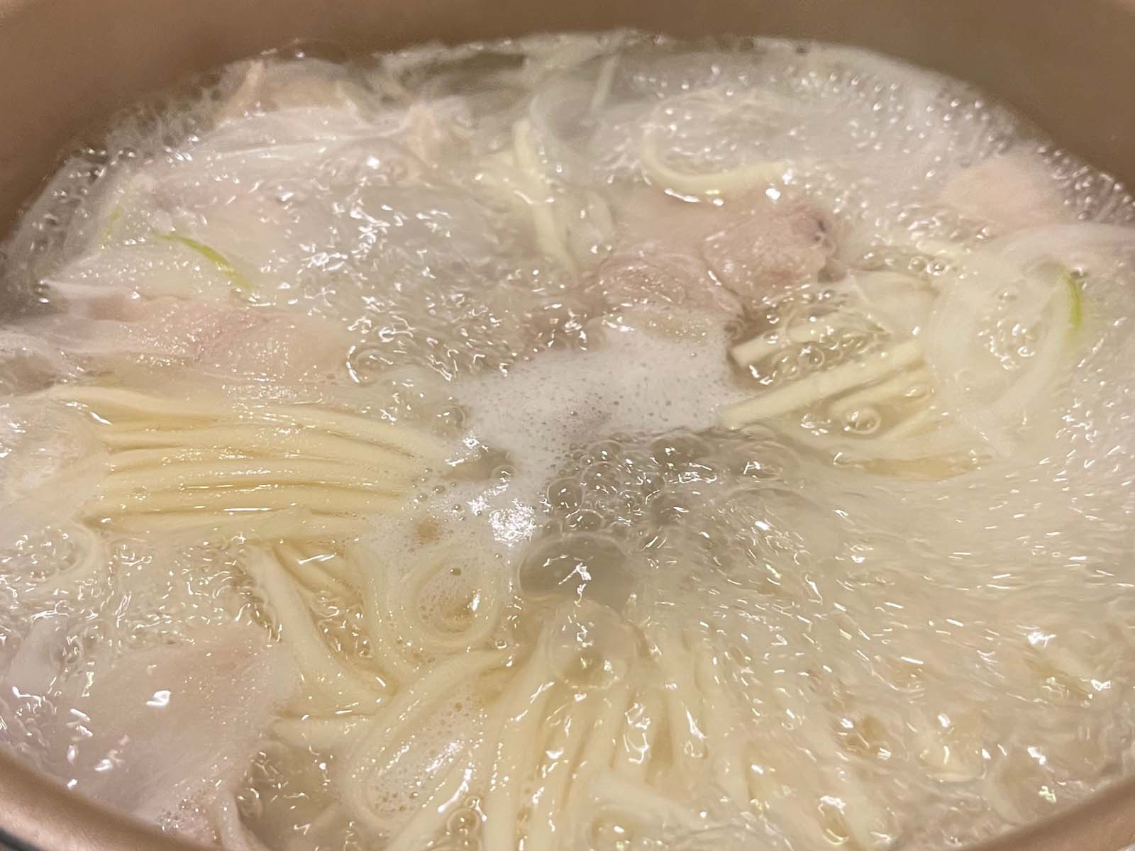 マブチモーター(6592)の株主優待で石丸製麺の茶うどん・煮込みカレーうどんなど"讃岐うどん詰合せ"がきた！