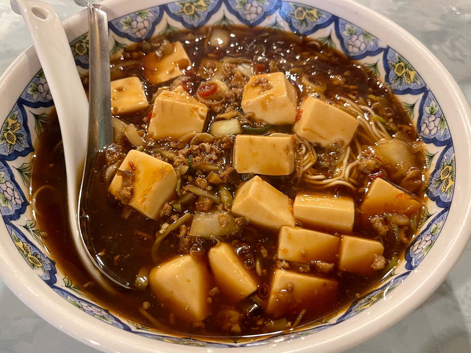 中国ラーメン 揚州商人で冷やしタンタン麺・麻婆豆腐麺・餃子食べた！／横浜スタジアム前店