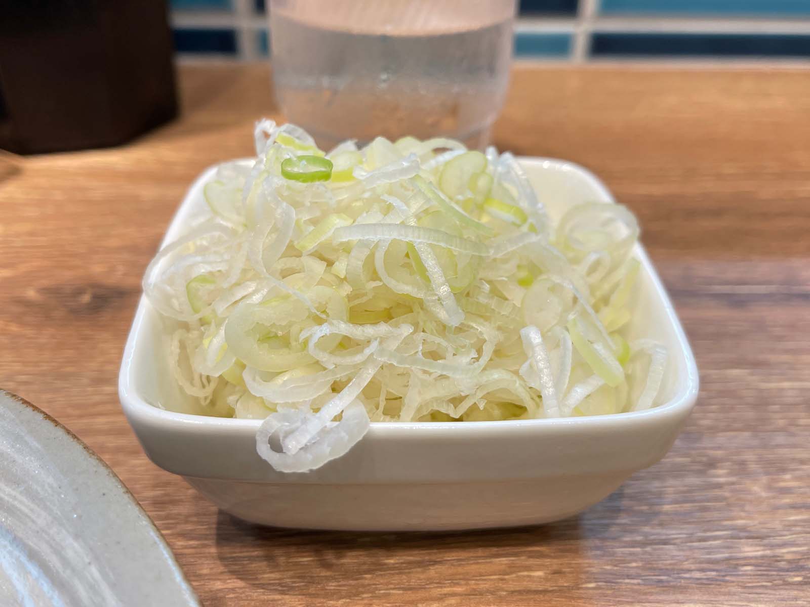 濃厚鶏白湯と魚介のWスープが美味しい「風雲児」のつけ麺とラーメン食べた！／ザ・ヨコハマ・フロント