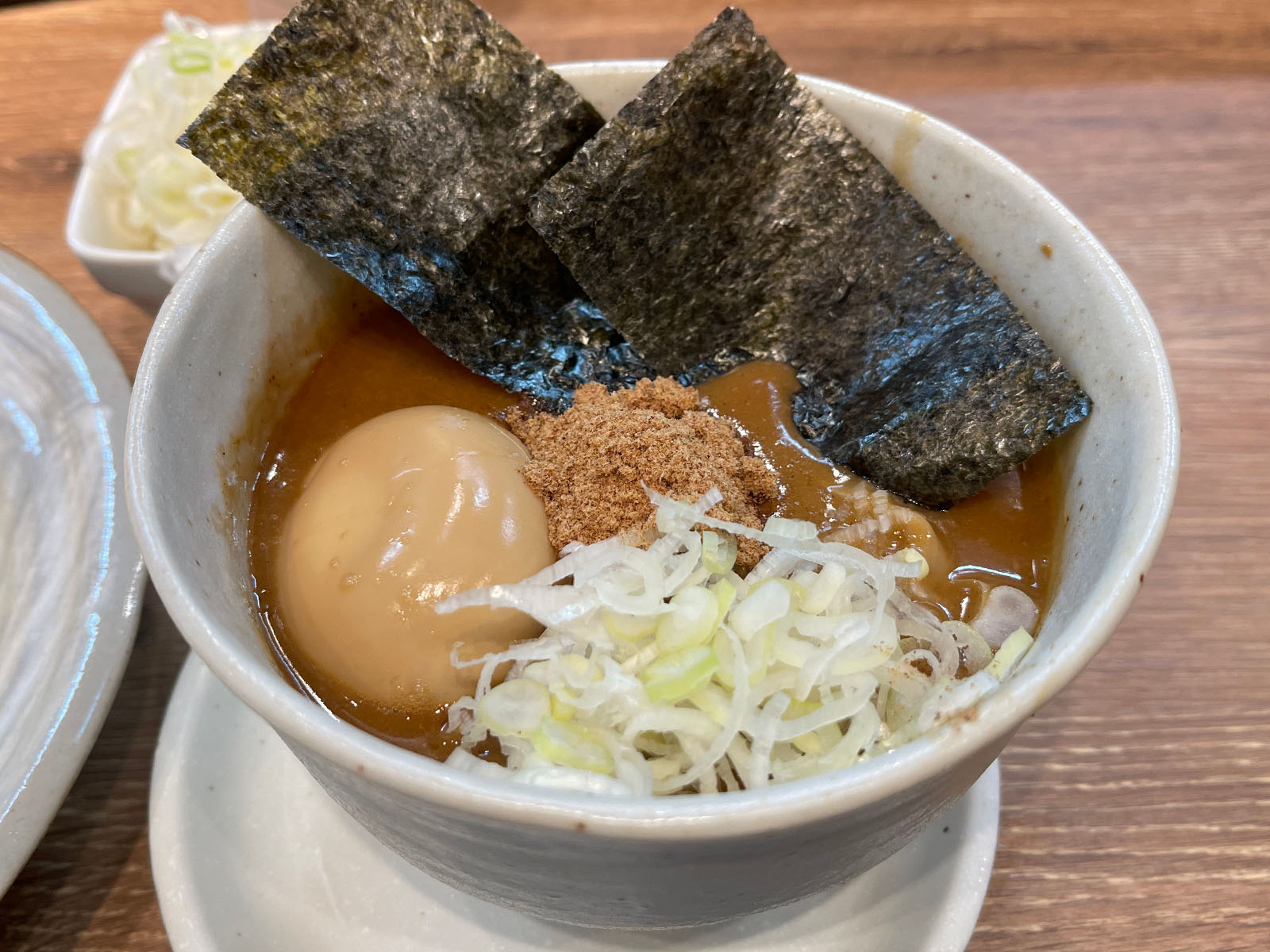 濃厚鶏白湯と魚介のWスープが美味しい「風雲児」のつけ麺とラーメン食べた！／ザ・ヨコハマ・フロント