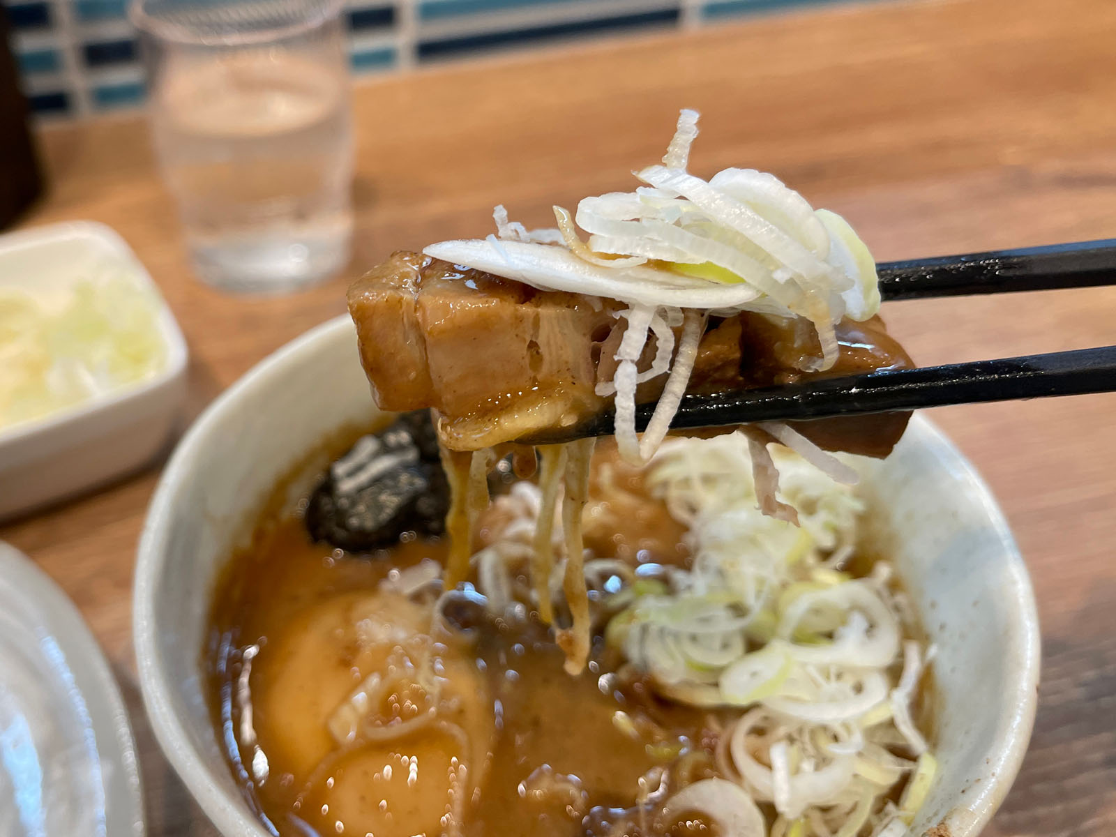 濃厚鶏白湯と魚介のWスープが美味しい「風雲児」のつけ麺とラーメン食べた！／ザ・ヨコハマ・フロント