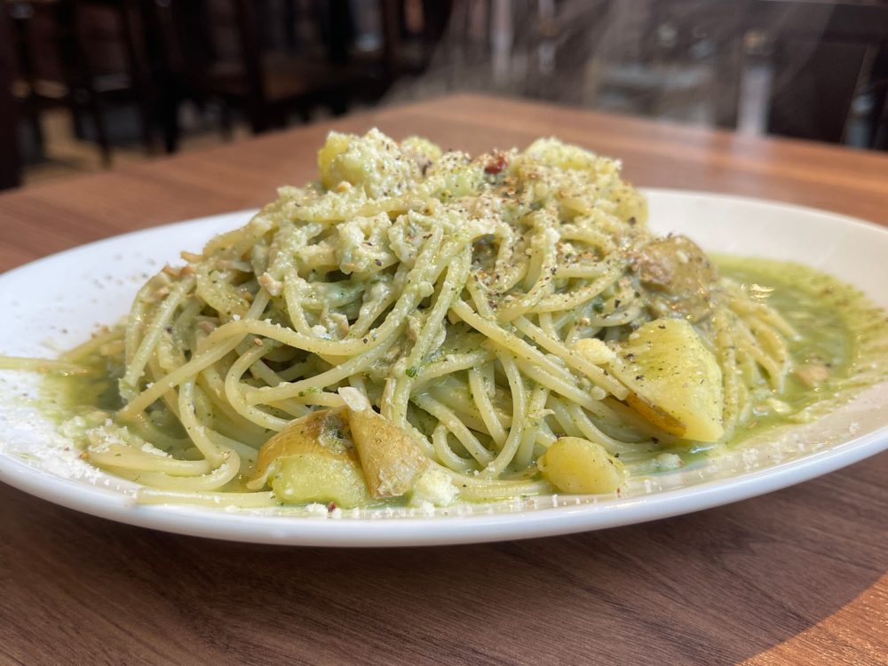 イタリアンバルAMIGO(アミーゴ)のランチで、ジェノベーゼとトマトソーススパゲッティ食べた！／横浜・関内