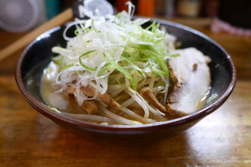 石狩生まれのらーめん信玄で信州こくみそラーメンとチャーハン食べたよ／札幌南6条店