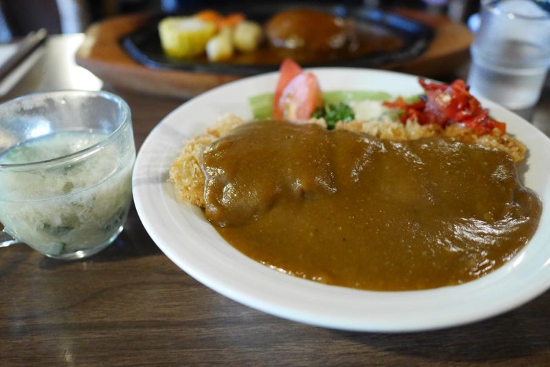 洋食レストラン「望羊蹄」でカツカレーとハンバーグステーキ食べたよ／北海道洞爺湖