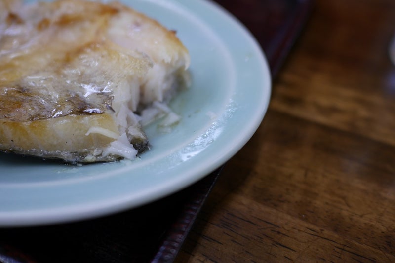 食事処「魚屋の台所」でバフンウニ・ムラサキウニ・いくら丼と銀ガレイのカマ食べたよ／札幌市中央卸売場外市場店