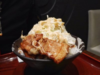 ドライブインいとう豚丼専門店「豚丼名人」でマヨ豚丼食べたよ／北海道・新千歳空港