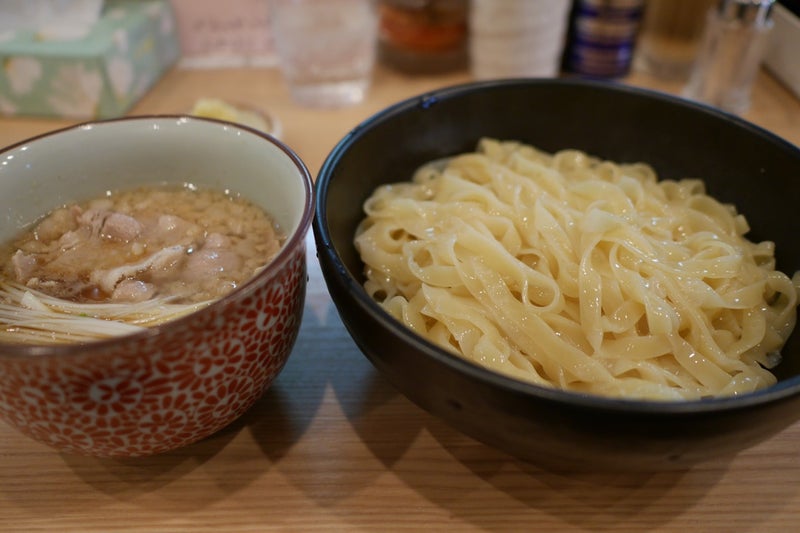 「小麦と肉 桃の木」でツルモチつけ麺食べたよ／新宿御苑