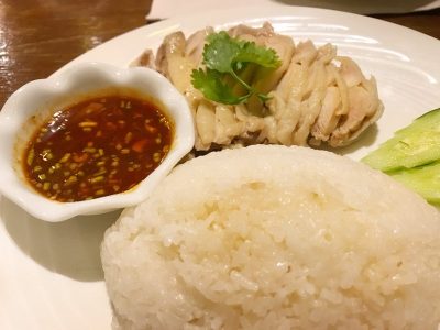 重慶飯店本館で週替わりランチの汁ありビーフンとナスの炒め物食べたよ／横浜中華街