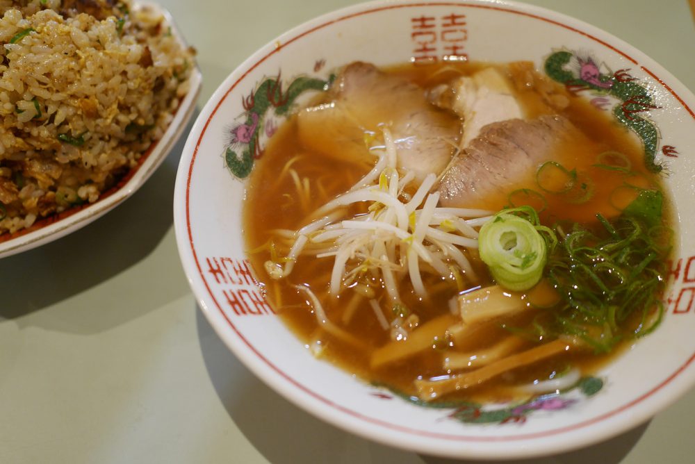 ラーメンハウス喜楽園でしょうゆラーメンとチャーハンと唐揚げ食べたよ／岡山県倉敷市