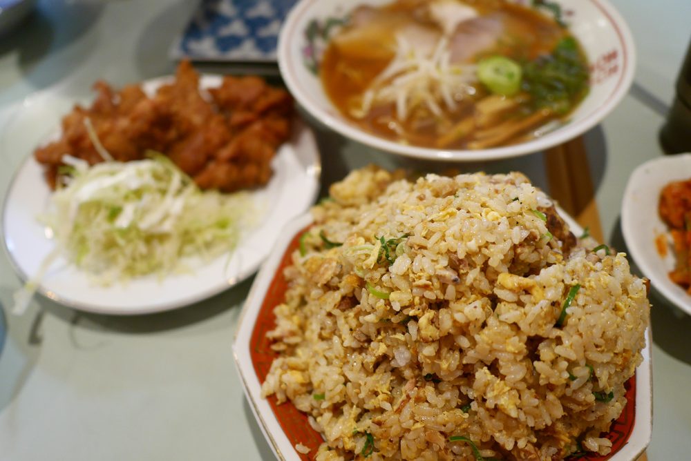 ラーメンハウス喜楽園でしょうゆラーメンとチャーハンと唐揚げ食べたよ／岡山県倉敷市