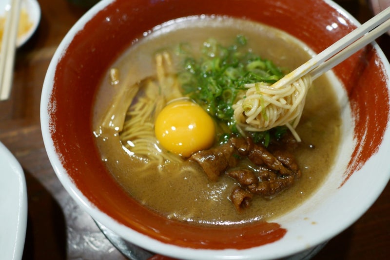 「麺王」で徳島ラーメンとチャーシュー丼食べたよ／徳島駅前本店