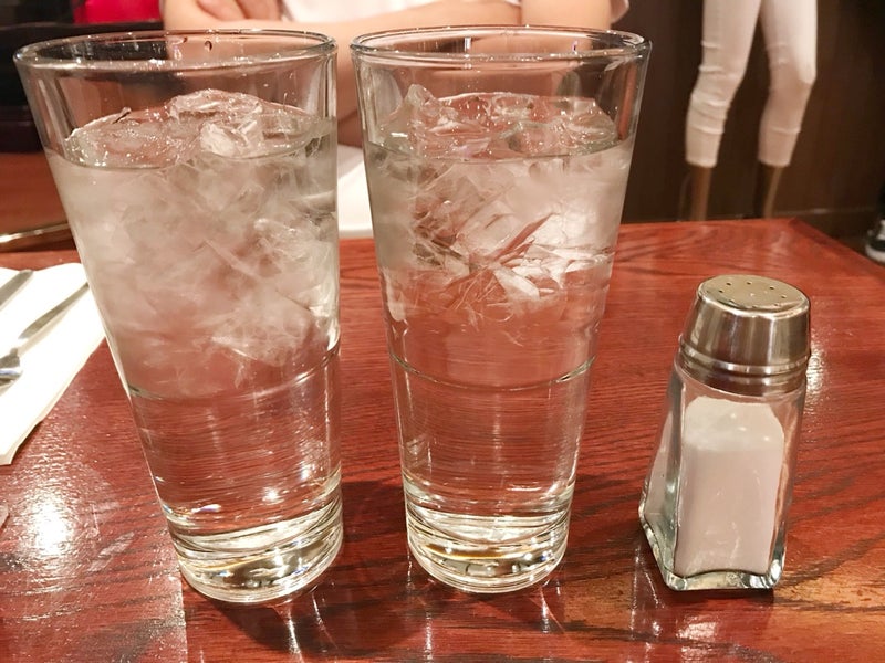 ハードロックカフェでレジェンダリーバーガーとホットファッジブラウニー食べたよ／横浜みなとみらい