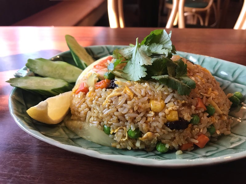 タイ料理「ボァトゥン」でトムヤムクンラーメンとチャーハン食べたよ／横浜関内