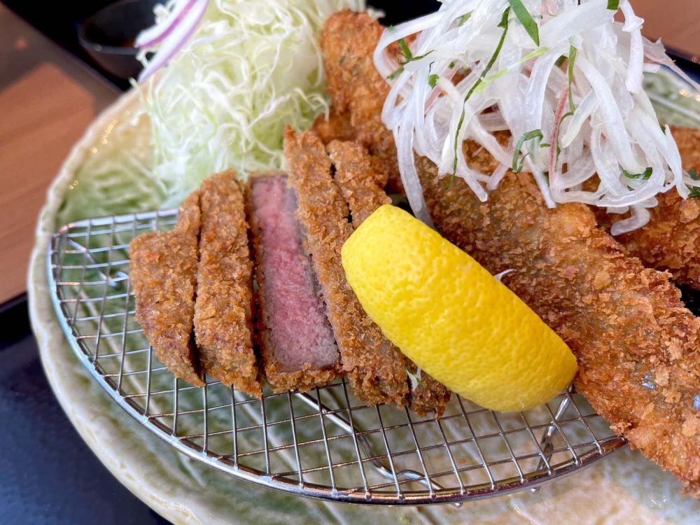 牛カツ京都勝牛の"牛カツと秋刀魚カツ"・"牛ヒレカツ膳"食べたよ！／桜木町コレットマーレ