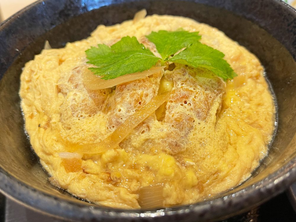 「釜飯のかまどか」で "かつ丼とぶっかけうどん定食" と "牛肉カレーうどん" 食べたよ！