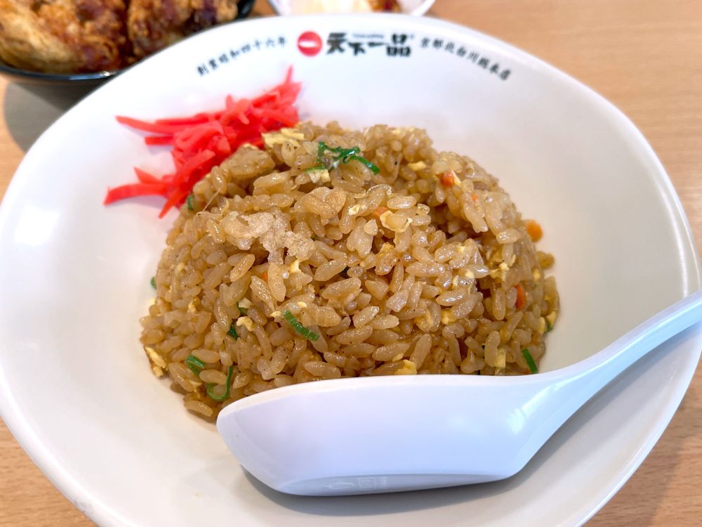 「天下一品」でこってりラーメン、チャーハン、唐揚げ、餃子、こってり杏仁豆腐を食べたよ！