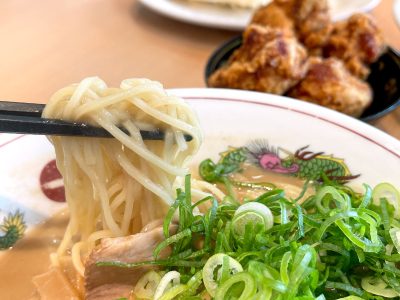 「天下一品」でこってりラーメン、チャーハン、唐揚げ、餃子、こってり杏仁豆腐を食べたよ！