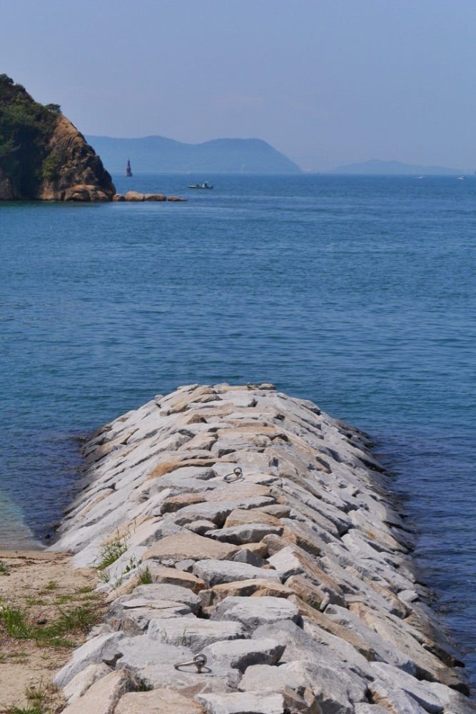 犬島に向かうため宇野港から高速船で経由地の直島に上陸したよ／瀬戸内国際芸術祭