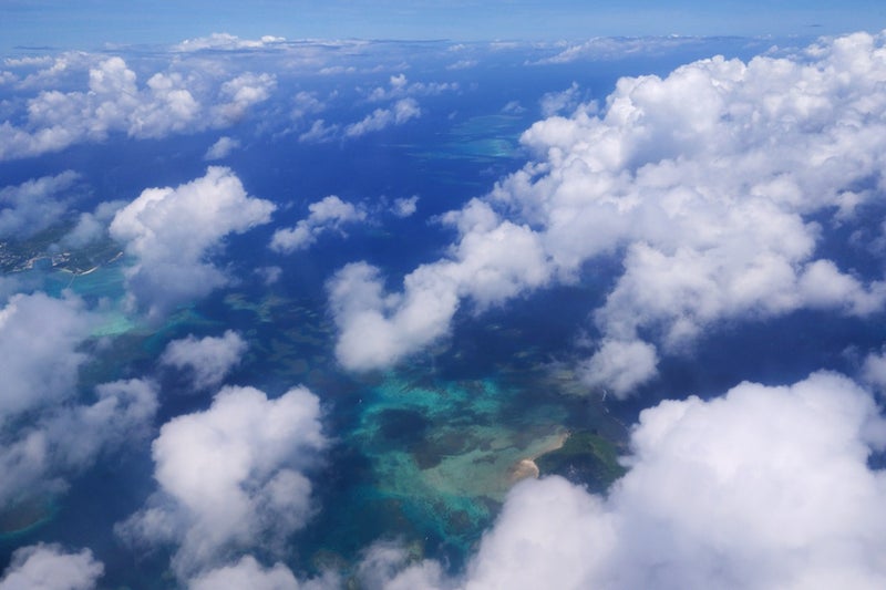 下地島空港からの帰りに飛行機から離島を眺めたよ／沖縄・宮古島