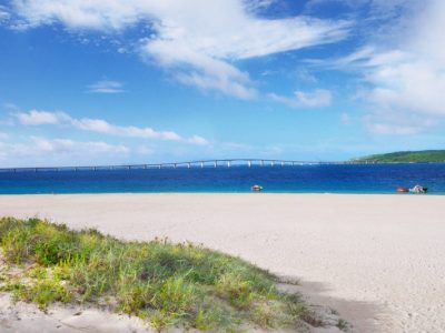 東洋一の美しさと言われる「与那覇前浜ビーチ」のパウダーサンド／宮古島