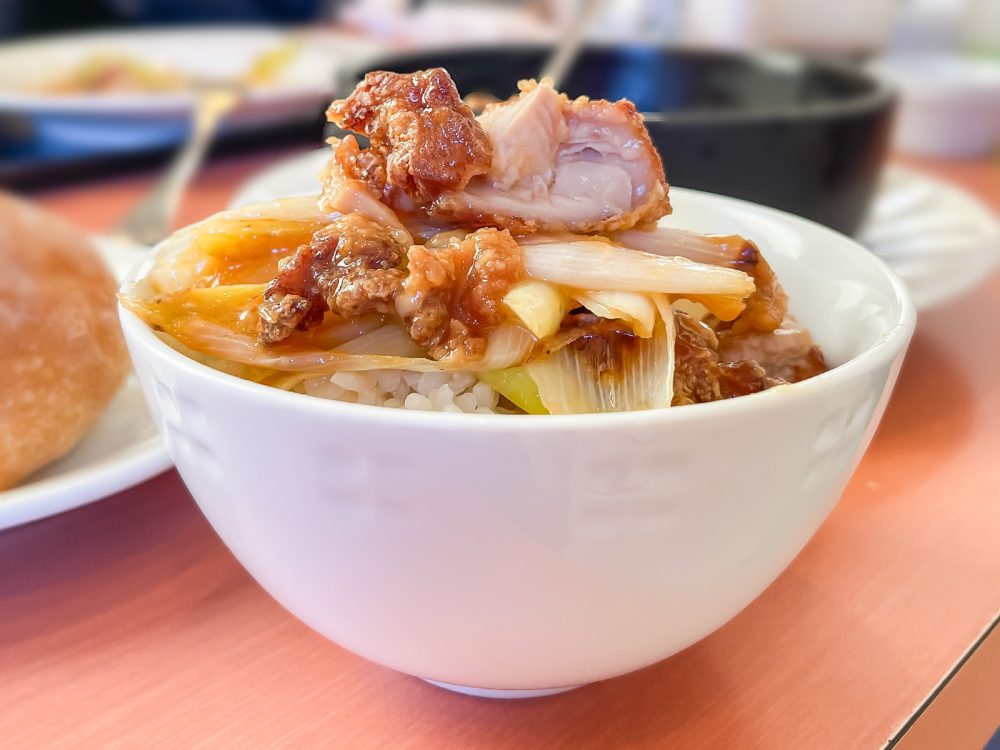 株主優待のQUOカードで、ファミレス「デニーズ」の飯田商店味噌らぁ麺、あめいろたまねぎのスープハンバーグ食べたよ！