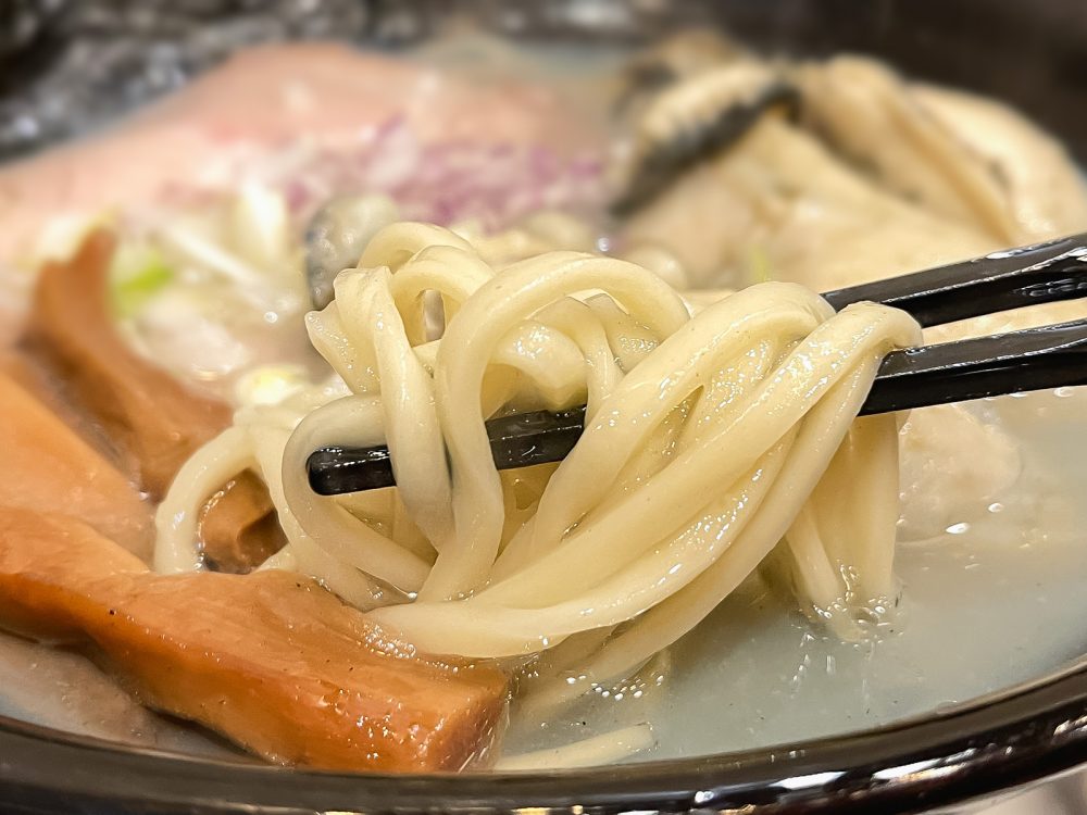 自家製麺・無化調らーめん「おおはし」で牡蠣塩ラーメン、昆布水つけ麺食べた！／横浜市中央卸売市場