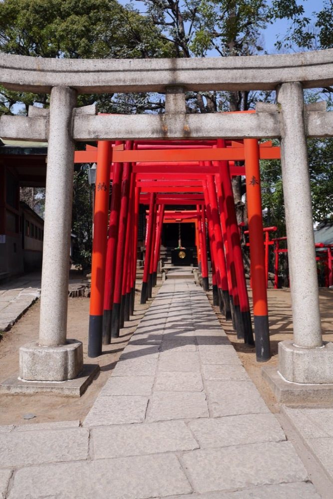 東京都内最大の富士塚がある北品川の総鎮守「品川神社」