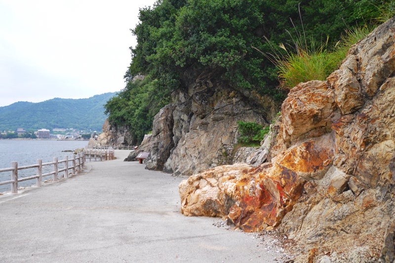 鞆の浦から船で5分のところに浮かぶ無人島「仙酔島」に行ったよ／広島県福山市